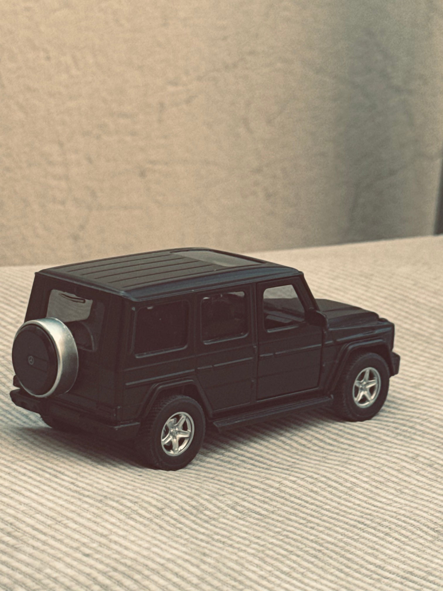 Mercedes G Wagon Model Car